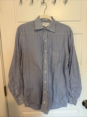 Vintage Burberry Men's Navy and White Stripe Dress Shirt